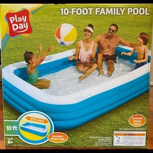 Play Day 10 foot Family Swimming Pool 🏊‍♂️